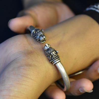 92.5 Silver openable bracelet with Oxidised finish!