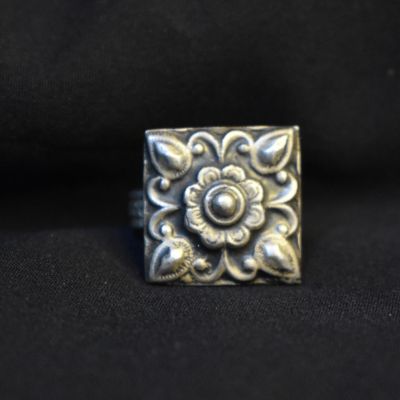 92.5 Silver openable Ring!