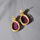 Classic Silver Studs With Calibrated Stone